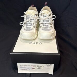 GUCCI Flashtrek Leather & Mesh Sneakers Size 37